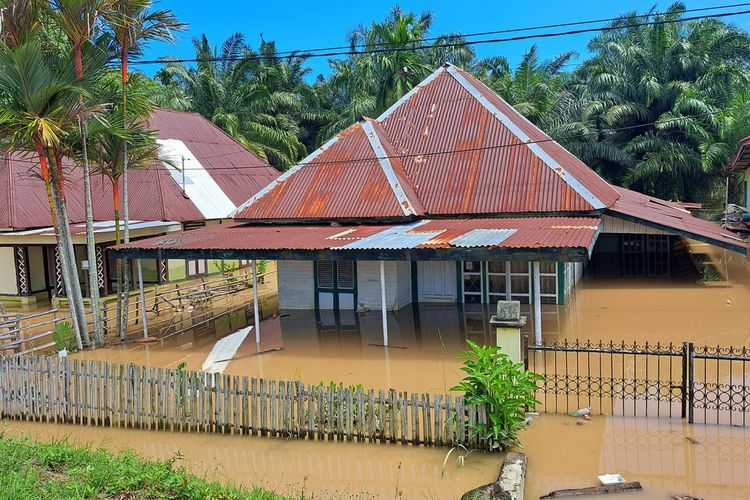 Kondisi banjir di Bengkulu