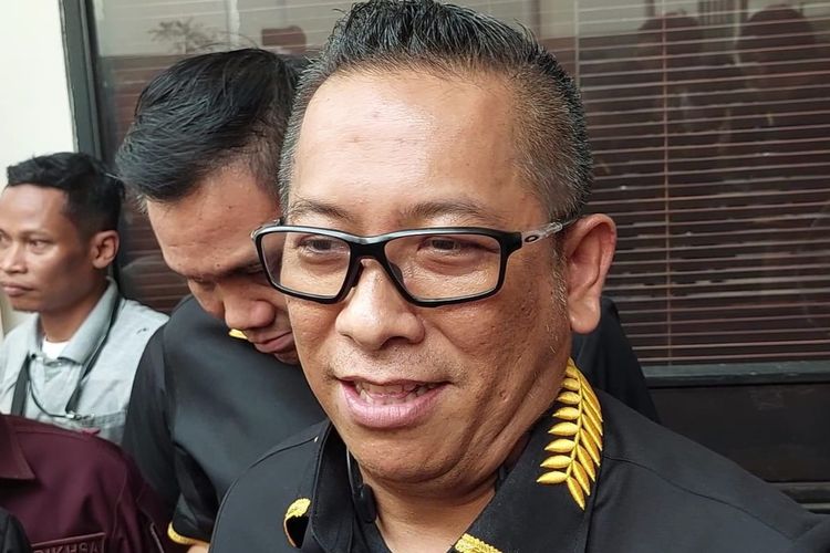 Kepala Bidang Hukum Polda Metro Jaya Kombes Putu Putera saat ditemui wartawan di Pengadilan Negeri Jakarta Selatan, Selasa (19/12/2023).