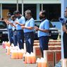 Atasi Pandemi Corona, Alumni AAU Bagikan Alat Penyemprot Disinfektan