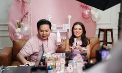 ISWHITE Luncurkan AHA BHA PHA Body Booster Exfoliating, Marsha Aruan Ikut Live di Shopee