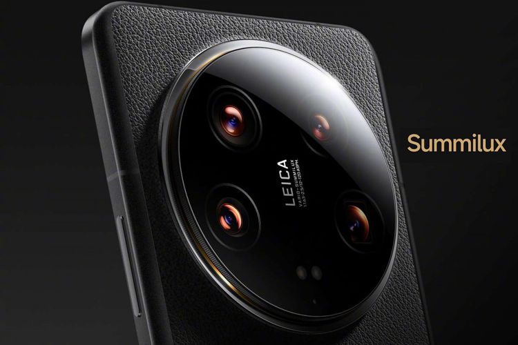 Xiaomi 14 Ultra dibekali sensor kamera 1 inci terbaru pada kamera utamanya, yakni Sony LYT-900 1 inci 50 MP. Xiaomi menyebut ini sebagai lensa Leica Summilux. 