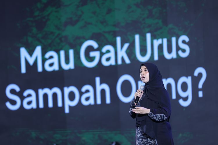 Ketua Yayasan Lohjinawi Yasmin.