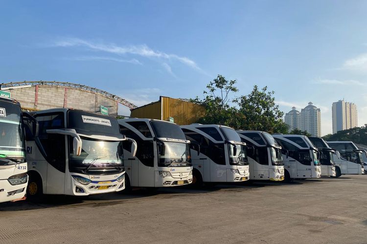 Tips pilih bus untuk mudik Lebaran 2025.