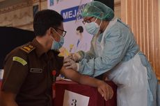 Agar Tak Ada yang Takut, Pemkab Sleman Gelar Vaksinasi Massal di Mal