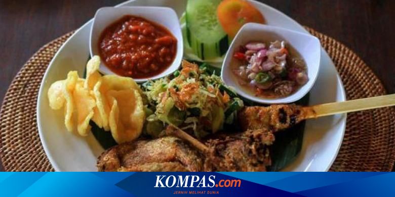 Menyantap Bebek Di Tepian Sawah Ubud