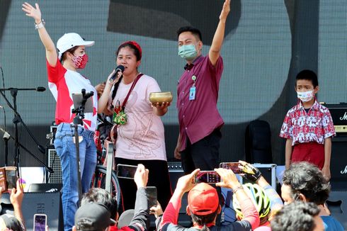 Hadiri Acara PDI-P Banteng Ride & Night Run, Pawang Hujan Rara Jadi Pusat Perhatian