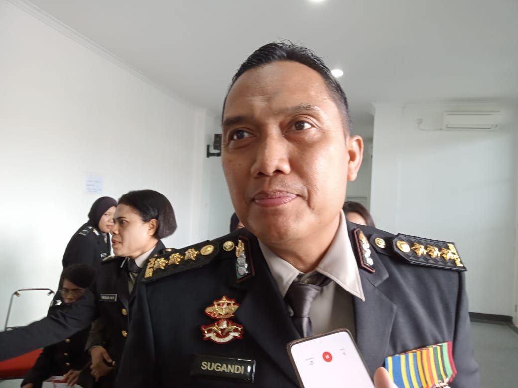 Hari Bhayangkara Ke-77, 282 Polisi dan PNS Polda Papua Barat Naik Pangkat