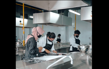 Sebagai bagian dari Teaching Factory yang diinisiasi oleh SMK PGRI II Kudus