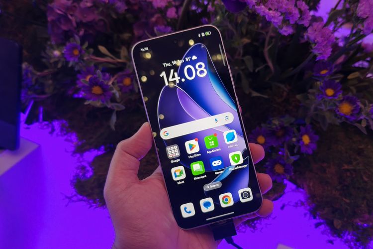 Oppo Reno 13 5G resmi dirilis di Indonesia. Acara peluncuran digelar di Jakarta, Kamis (16/1/2025). Ponsel ini mengunggulkan fitur ketahanan dengan trio IP rating.