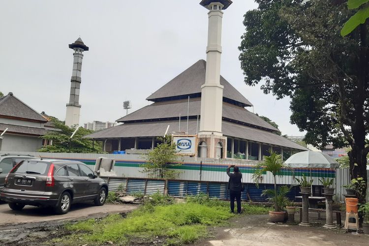 Kondisi Masjid Sriwedari di kawasan eks THR Sriwedari Solo, Jawa Tengah.