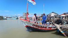 Kapal Nelayan di Indramayu Berputar-putar Tanpa Awak, Nakhoda Diduga Hilang Terjatuh ke Laut