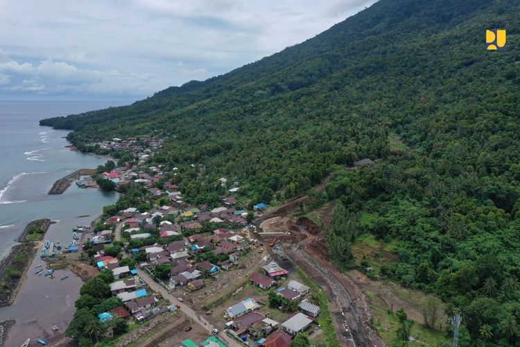 Pembangunan Sabo Dam, Ternate, Maluku Utara. Bukan di Jawa, Ini Provinsi dengan Pertumbuhan Ekonomi Paling Tinggi di Indonesia 