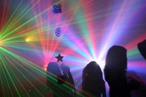 Risma Minta Tempat Karaoke yang Sediakan Tari ''Striptease'' Ditutup