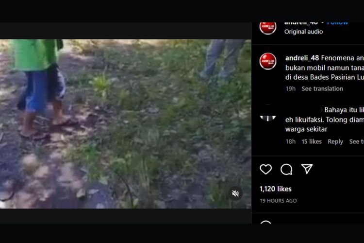 Seorang warganet  membagikan video ketika tanah di Kabupaten Lumajang, Jawa Timur terlihat bergoyang ketika diinjak oleh salah satu warga.