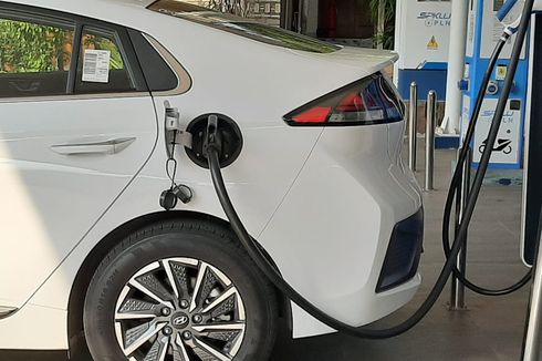 ESDM Berupaya Kejar Pembangunan 180 Charging Station di Indonesia