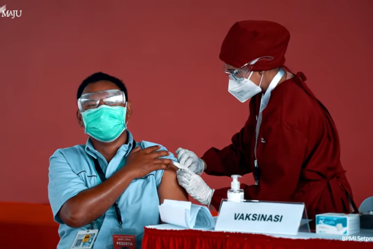 Meski pasokan vaksin untuk Vaksinasi Gotong Royong baru tersedia 420.000 dosis, pemerintah telah mengantongi komitmen penyediaan vaksin untuk program tersebut hingga 30 juta dosis. 