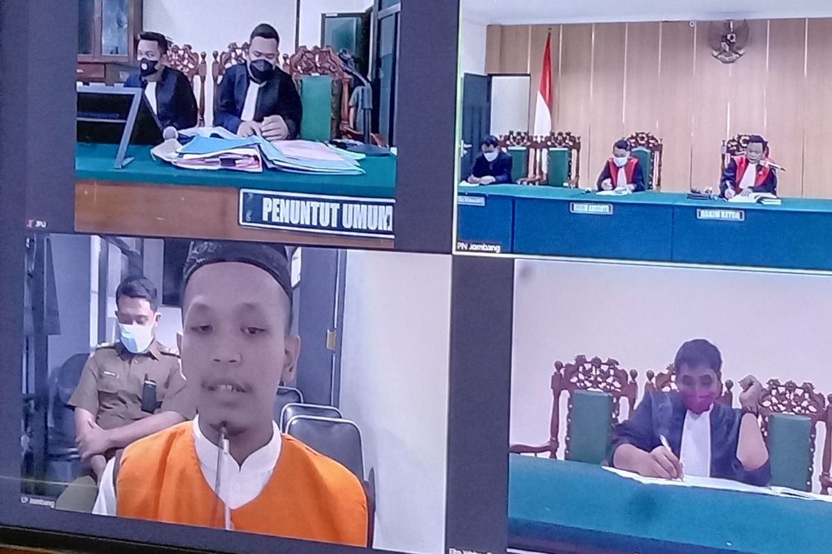 SIdang kasus kecelakaan kendaraan Vanessa Angel digelar di Pengadilan Negeri Jombang, Jawa Timur, Rabu (2/3/2022).