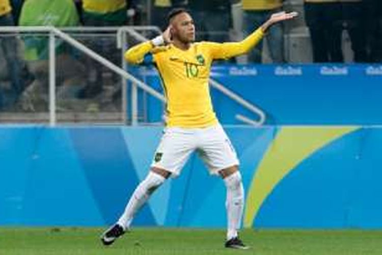 Neymar merayakan gol Brasil ke gawang Kolombia pada perempat final Olimpiade Rio 2016, Sabtu (13/8/2016). 