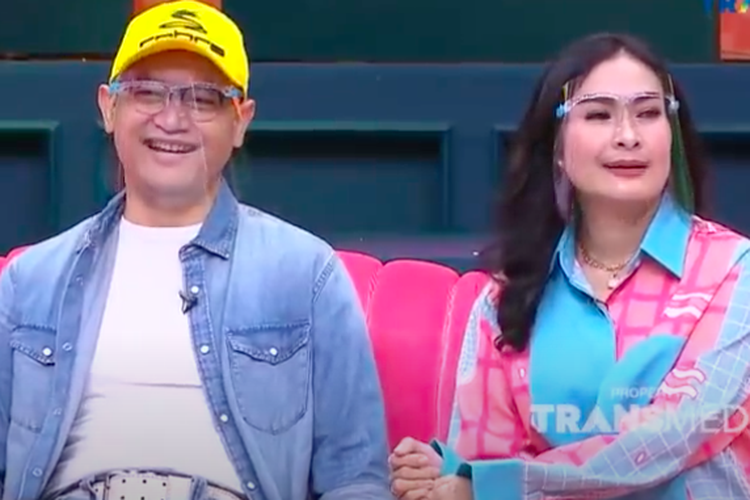 Iis Dahlia dan sang suami, Satrio Dewandono, saat jadi bintang tamu acara Pagi Pagi Ambyar