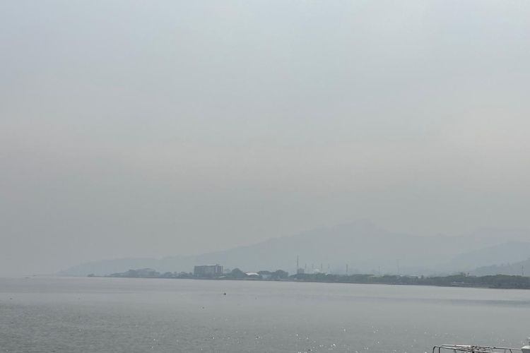 BMKG Sebut Kabut Asap di Sulbar Kiriman dari Kalimantan, Maluku dan Papua