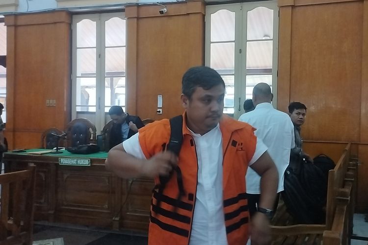 Topan Ginting, Eks Kadis PUPR Sumut Jalani Sidang Vonis Kasus Korupsi Jalan