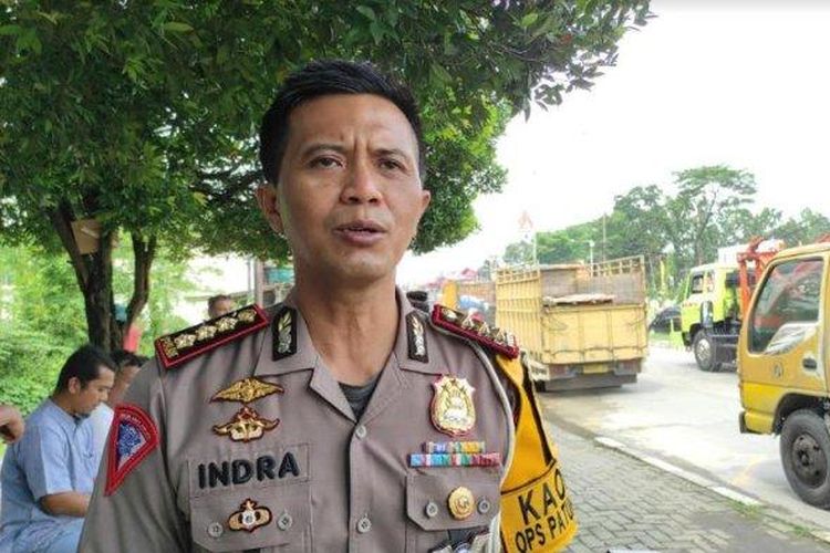 Dirlantas Polda Sumut Kombes Indra Darmawan Irianto. 

