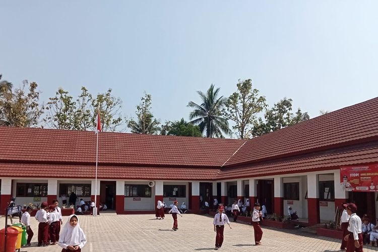 Respons Putusan MK soal Sekolah Gratis, Warga NTT: Kabar Baik bagi Kami yang Susah