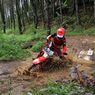 Trabasan Naik Motor Trail Perlukah Pakai Masker?