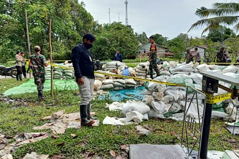 Lokasi Penimbunan 61 Ton Zirkon Ilegal di Sintang Digerebek, Satu Orang Ditangkap