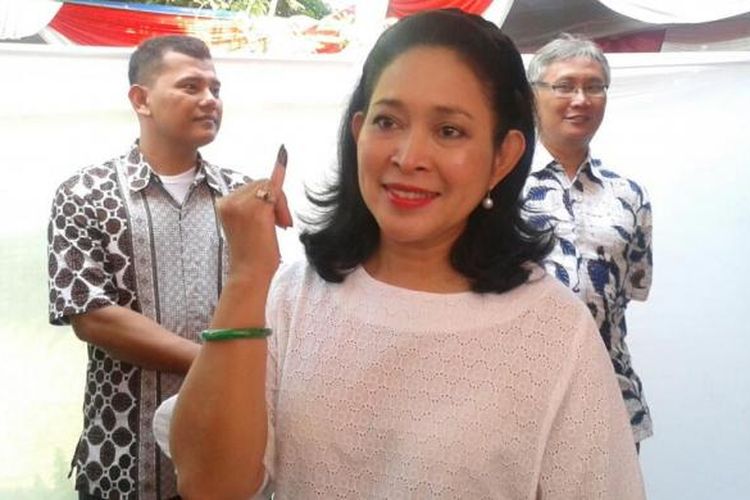 Siti Hediyati Haryadi atau Titiek Soeharto.