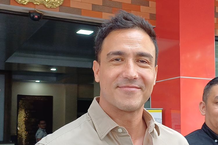 Pertama Kali Bintangi Serial, Hamish Daud: I'm Excited