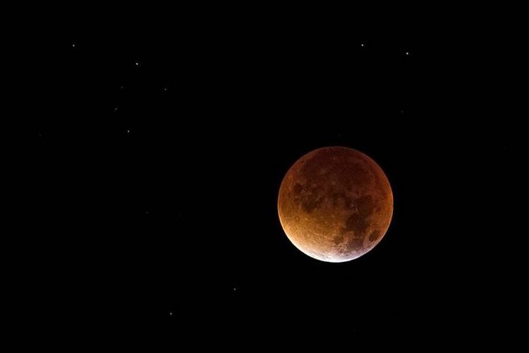 Puncak Gerhana Bulan Total 8 September 2025 Terjadi Pukul 01.11 WIB, Ini Rangkaian Waktunya