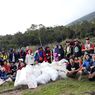 1 Ton Sampah Pendaki Ditemukan di Gunung Gede Pangrango