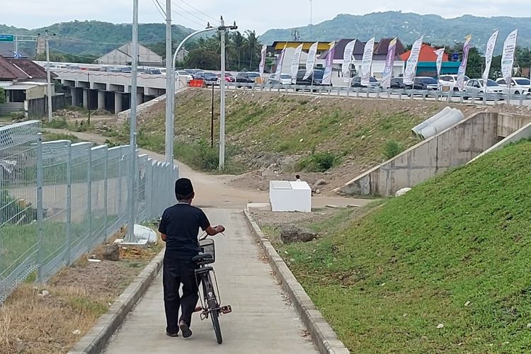 Kisah dari GT Purwomartani: Pesepeda Masuk Tol, Rute Alternatif Dihapus dari Google Maps