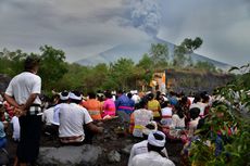 Buktikan Bali Aman, Para Turis 