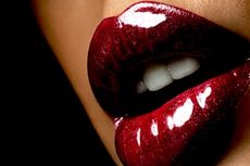 Lipstik Jenis Apa yang Digemari Perempuan Masa Kini?
