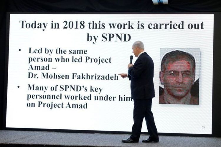 Menurut Israel, Fakhrizadeh bekerja di program untuk mengembangkan senjata nuklir Iran.
