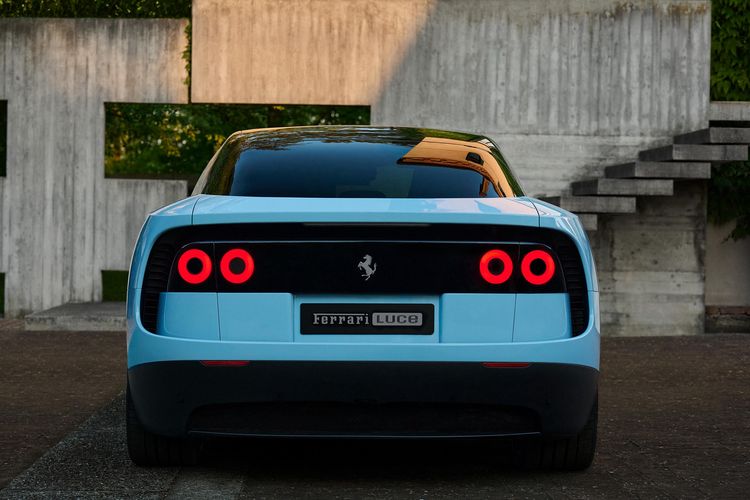 Ferrari Luce