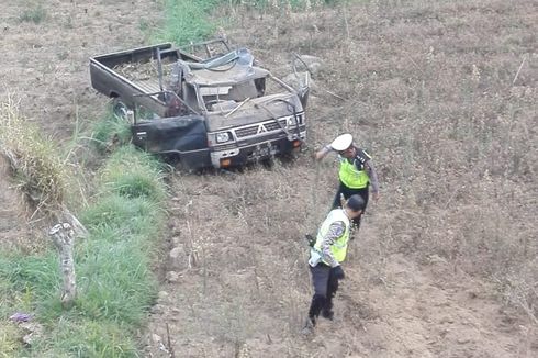 Lagi, Mobil Masuk Jurang di Magetan