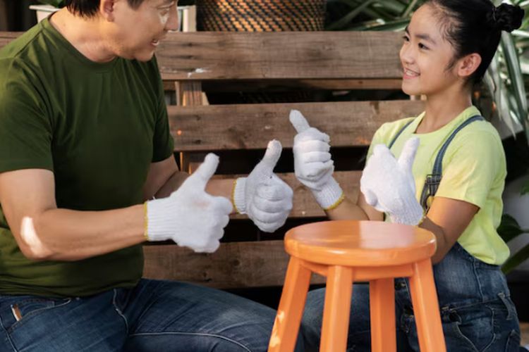 Cancer, Leo, hingga Pisces dikenal punya ikatan emosional kuat dengan anak-anak. Ini 7 zodiak yang alami dalam merawat dan bermain dengan anak.