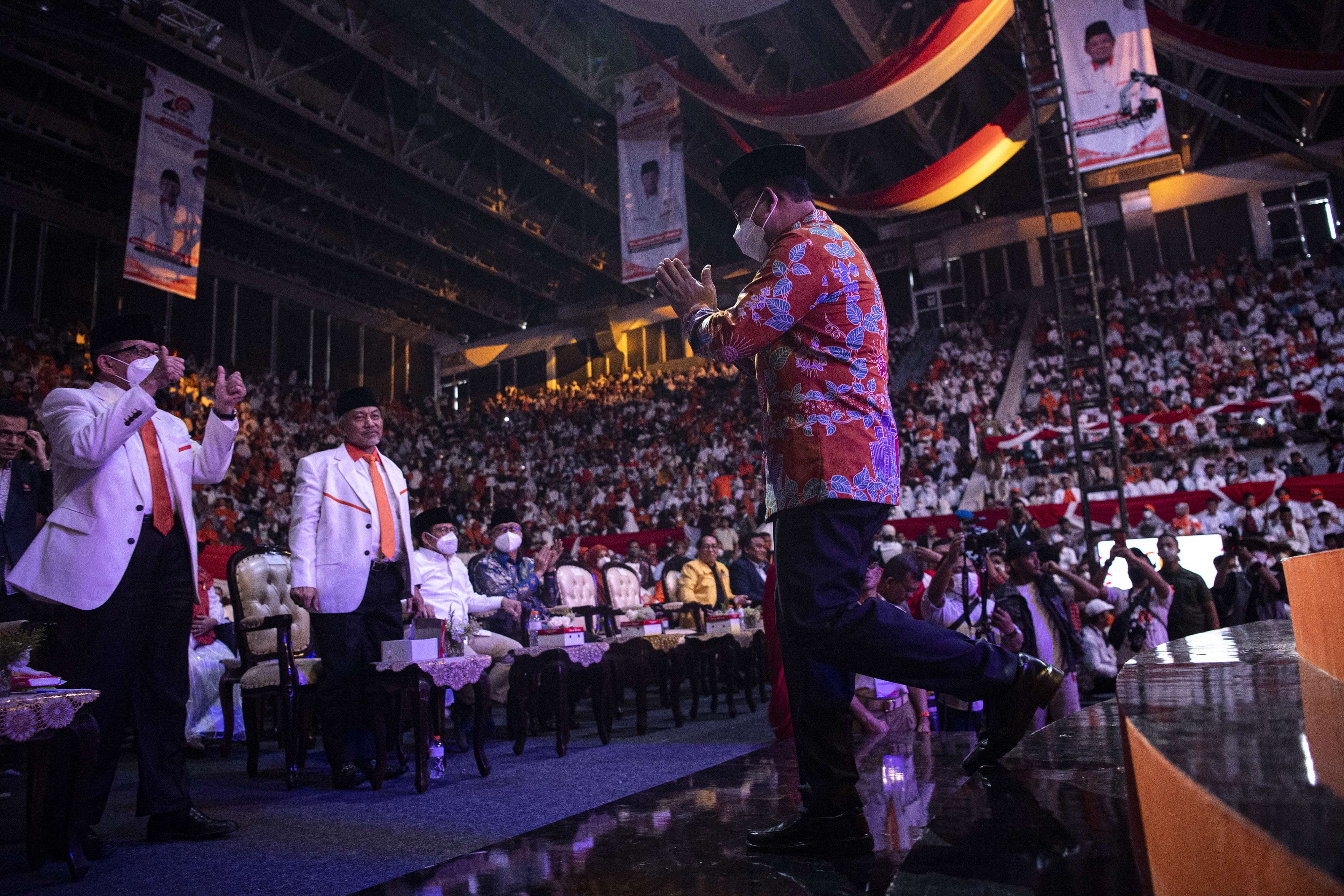 Didatangi Anies Malam-malam, Presiden PKS Teken MoU Koalisi Perubahan