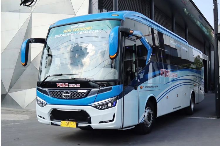 Bus baru PO Widji Lestari