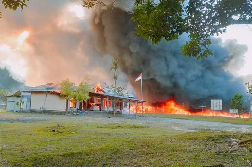 Mencekam, Gedung KPU hingga Kantor DPRD Yalimo Dibakar Massa, Warga Mengungsi, Ini Langkah Kapolda