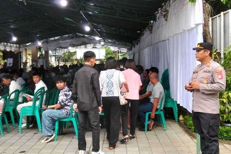 Ibadah Kamis Putih di Mataram Berlangsung Khidmat, Polisi Lakukan Penjagaan