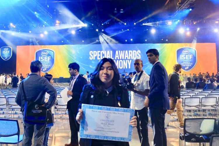 Michaela Samanta, peraih Second Award Patent and Treadmark Office Society dalam ajang Intel ISEF 2019