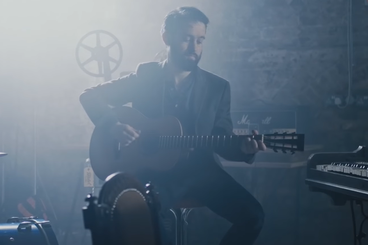 Каллиграфия и леттеринг. Changing your life. I wanna be yours arctic monkeys обложка. Everything i am is yours. Jessica johnson.