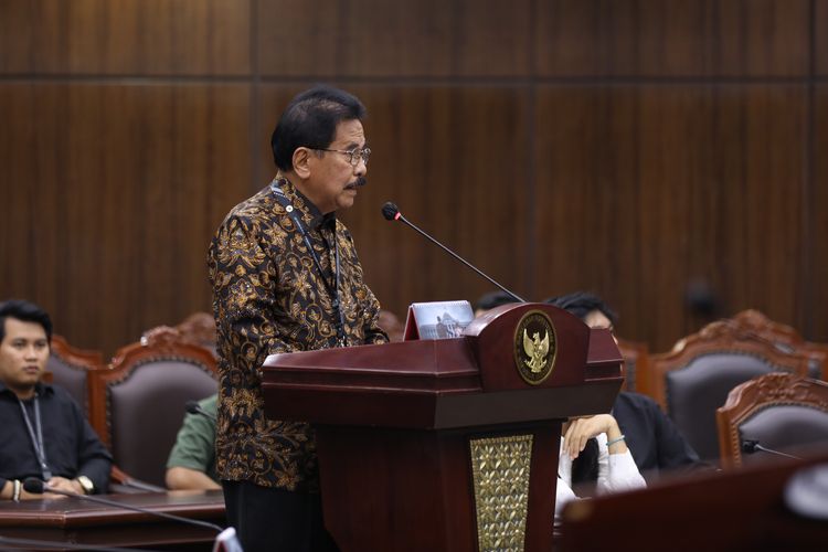 Sofyan Djalil Beberkan Tiga Borok Tata Kelola Lahan di Sidang MK