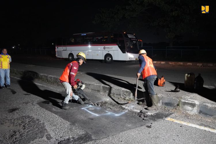 21 Titik Jalan Nasional di Kopo-Sadang Rusak, Ini Langkah Pemerintah
