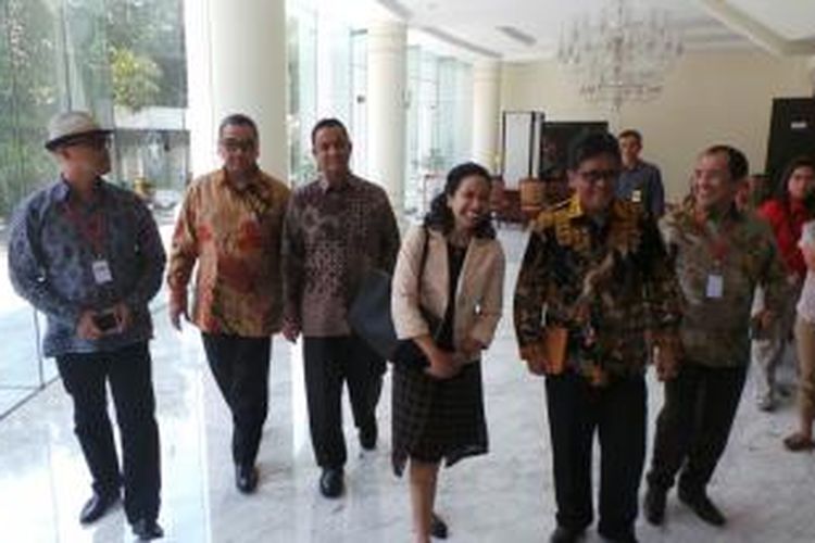 Tim Transisi pemerintahan Joko Widodo-Jusuf Kalla mendatangi Kantor Wakil Presiden Boediono, di Jakarta, Selasa (2/9/2014). 