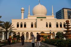 Warga Bogor sampai Aceh Mulai Iktikaf di Masjid Agung Al-Azhar
